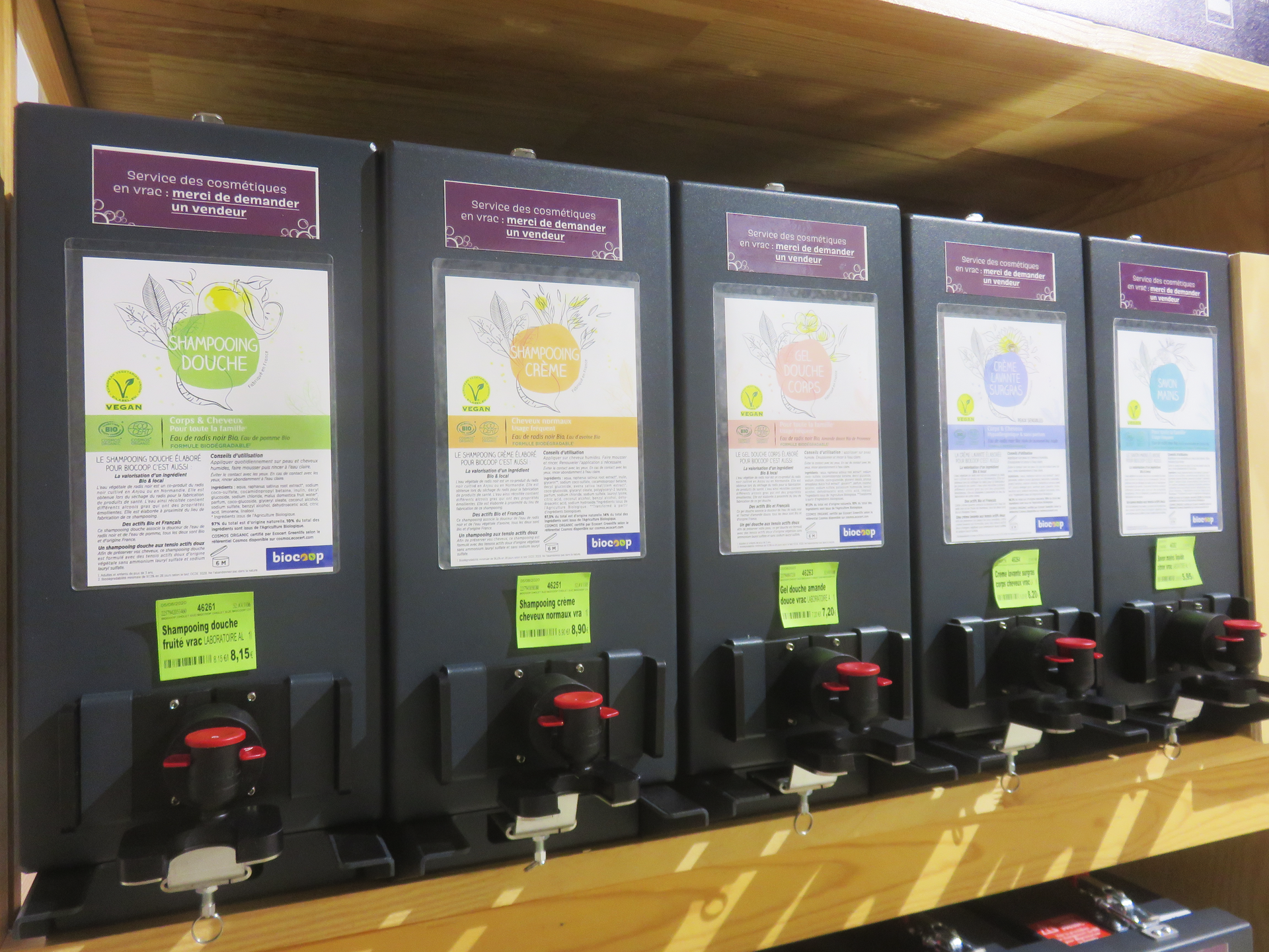 Cosmétiques en vrac : un nouvel automate et 5 nouvelles références ! Cosmétiques en vrac : un nouvel automate et 5 nouvelles références !