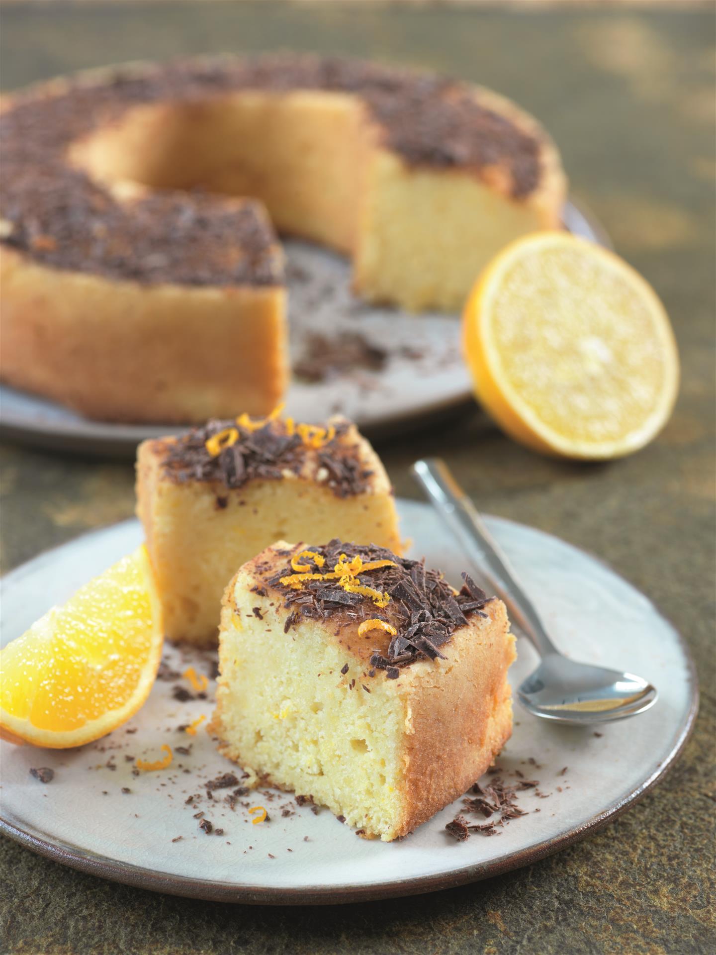 Gâteau de semoule à l'orange et au chocolat