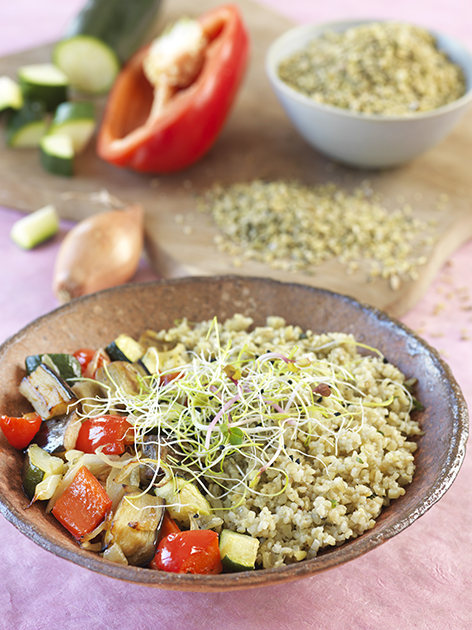 Salade de freekeh aux légumes d’été Salade de freekeh aux légumes d’été
