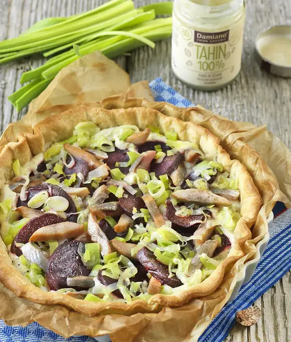 Tarte betterave- poireaux et sa béchamel végétarienne